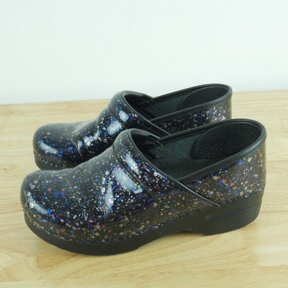 Dansko Size 38 Clogs Us 7 1/2 8 Black Patent Splatter Pattern Comfort Work Shoes - Picture 5 of 13